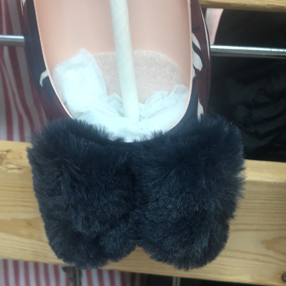 NWT,Kate Spade
Multicolor Ellen Fur Bow,navy multi - Picture 6 of 17